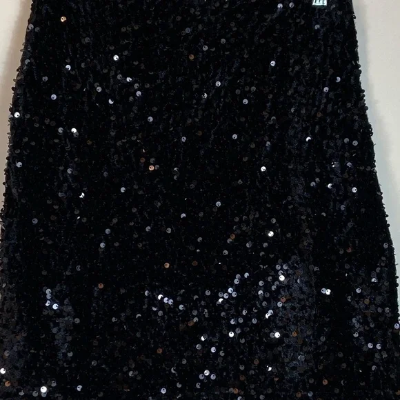 𝅺sequin skirt THML - Picture 2 of 4